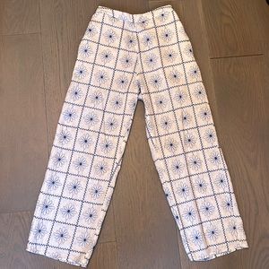 Zara Girls White Summer Pants With Blue Embroidered Flower Pattern